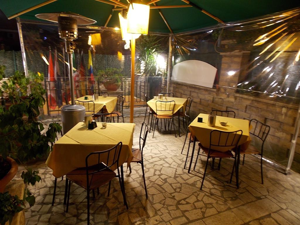 Bed and Breakfast Domus Citta Giardino Rom Exterior foto